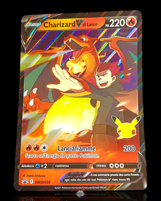 Charizard V di Lance Promo Jumbo